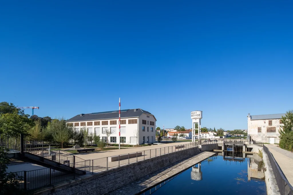 port-boinot-vue-rue-chamoiserie-niort-marais-poitevin