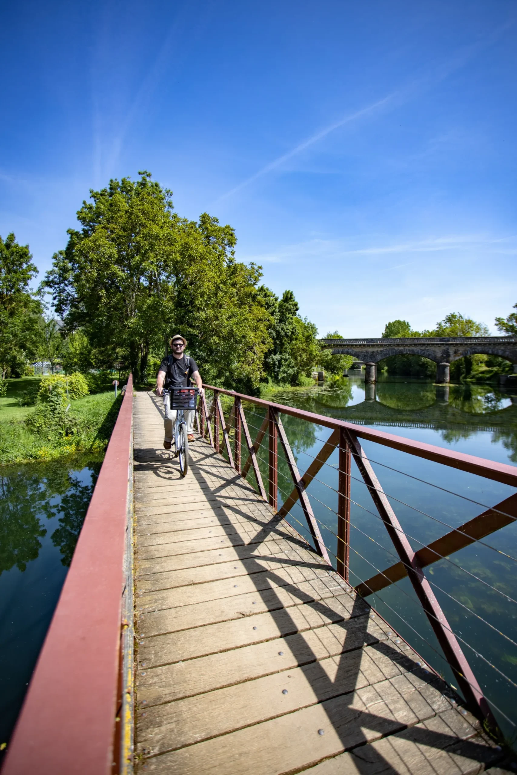 balade-velo-pont-ete-niort-marais-poitevin