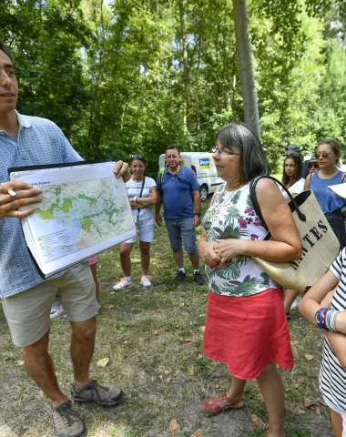 visite-guidee-en-groupe-famille-niort-marais-poitevin