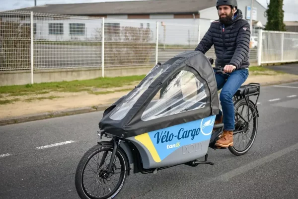 velo-cargo-location-ville-niort-marais-poitevin