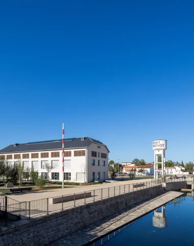 port-boinot-vue-rue-chamoiserie-niort-marais-poitevin