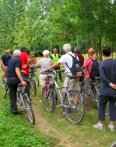 visite-guidee-accompagnee-velo-niort-marais-poitevin