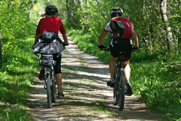 veloroute-93-niort-marais-poitevin